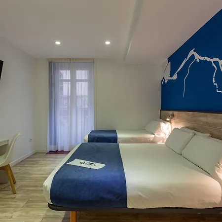 Casual Blue Gasthof Bilbao